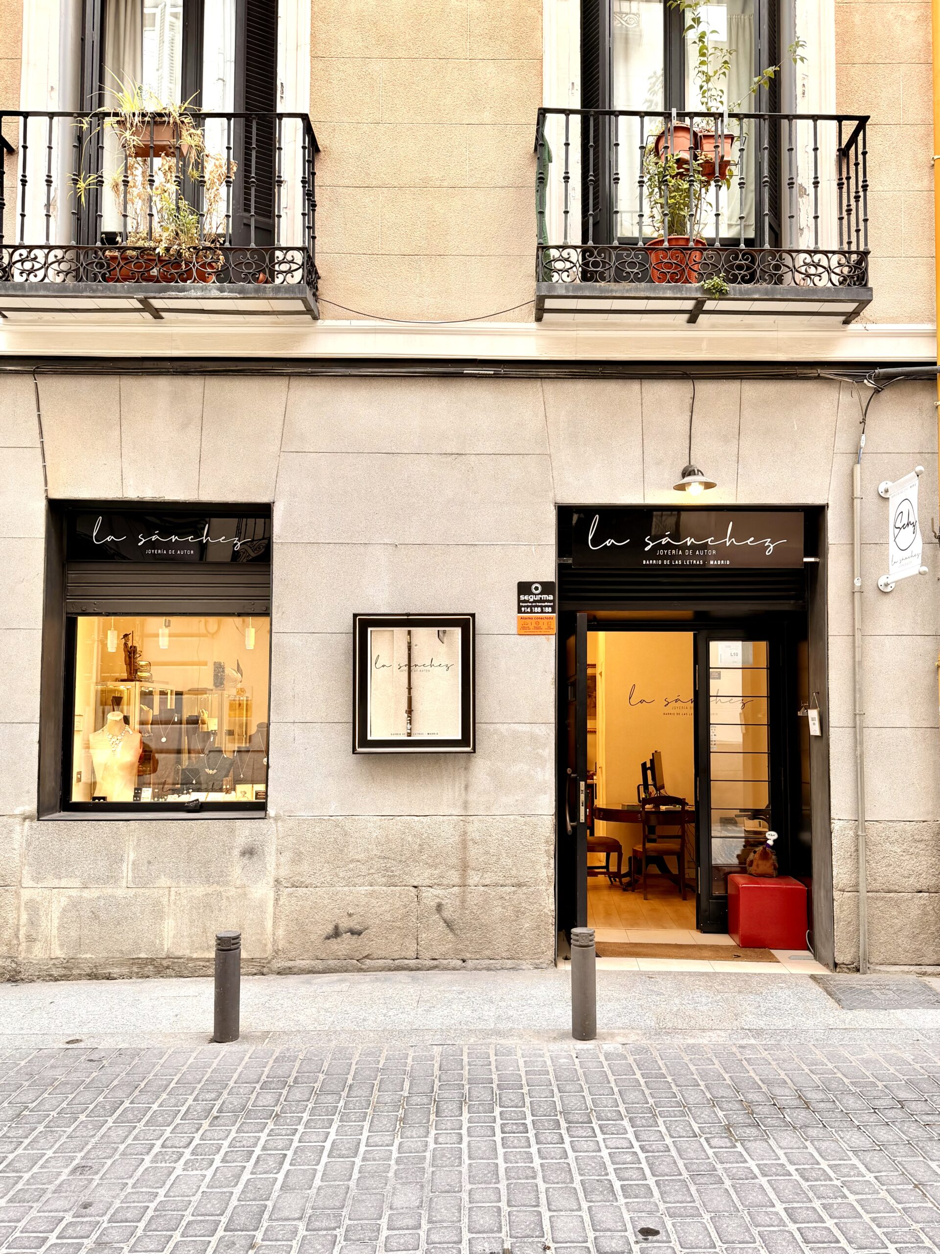 fachada-joyeria-la-sanchez-scaled